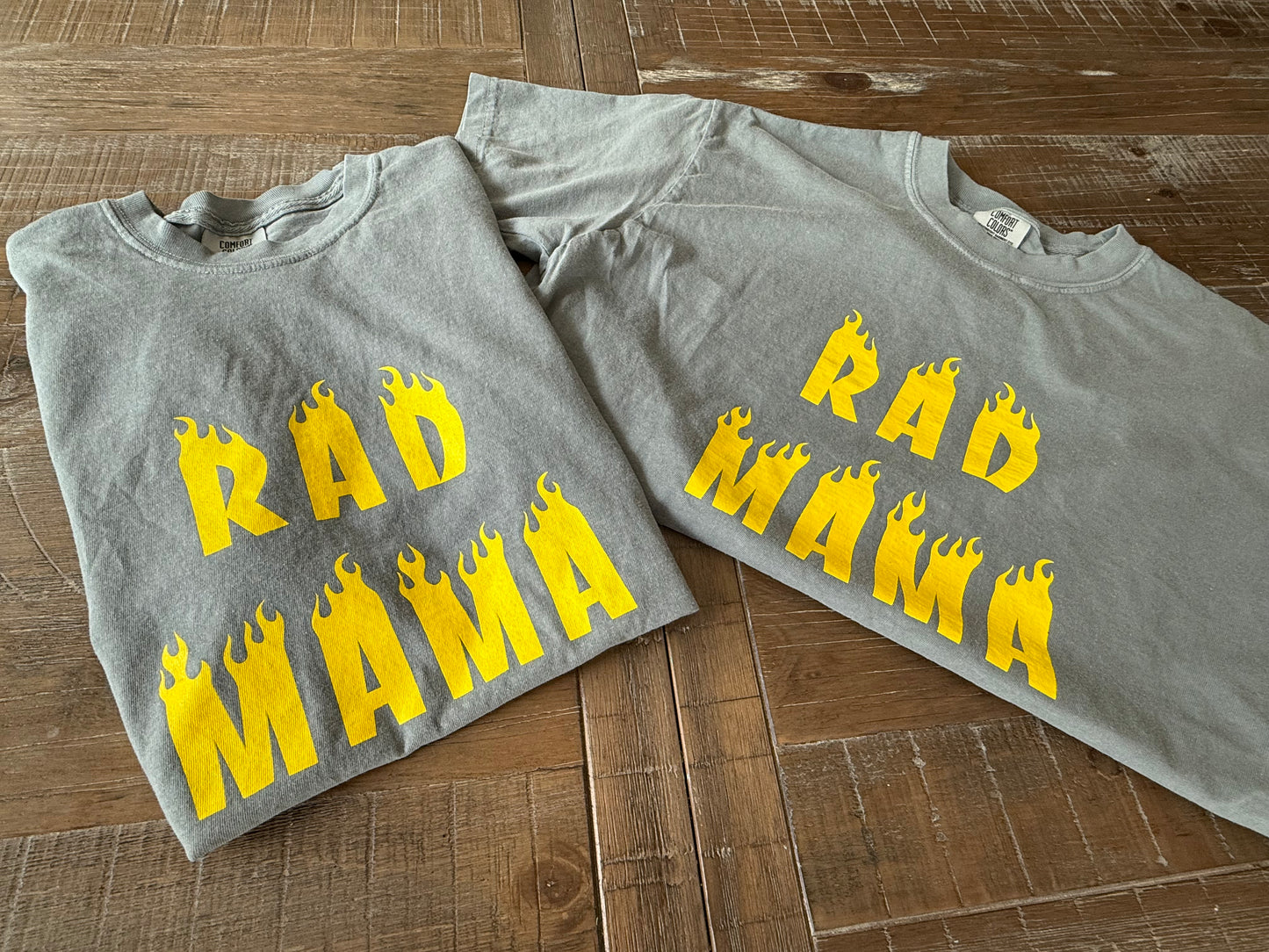 RAD MAMA TEE