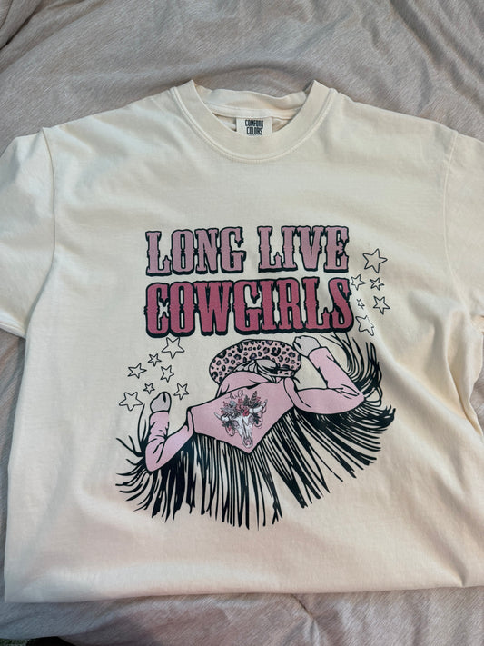 LONG LIVE COWGIRLS TEE