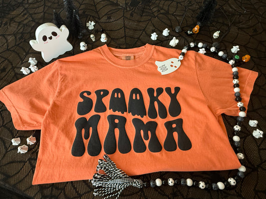 SPOOKY MAMA TEE