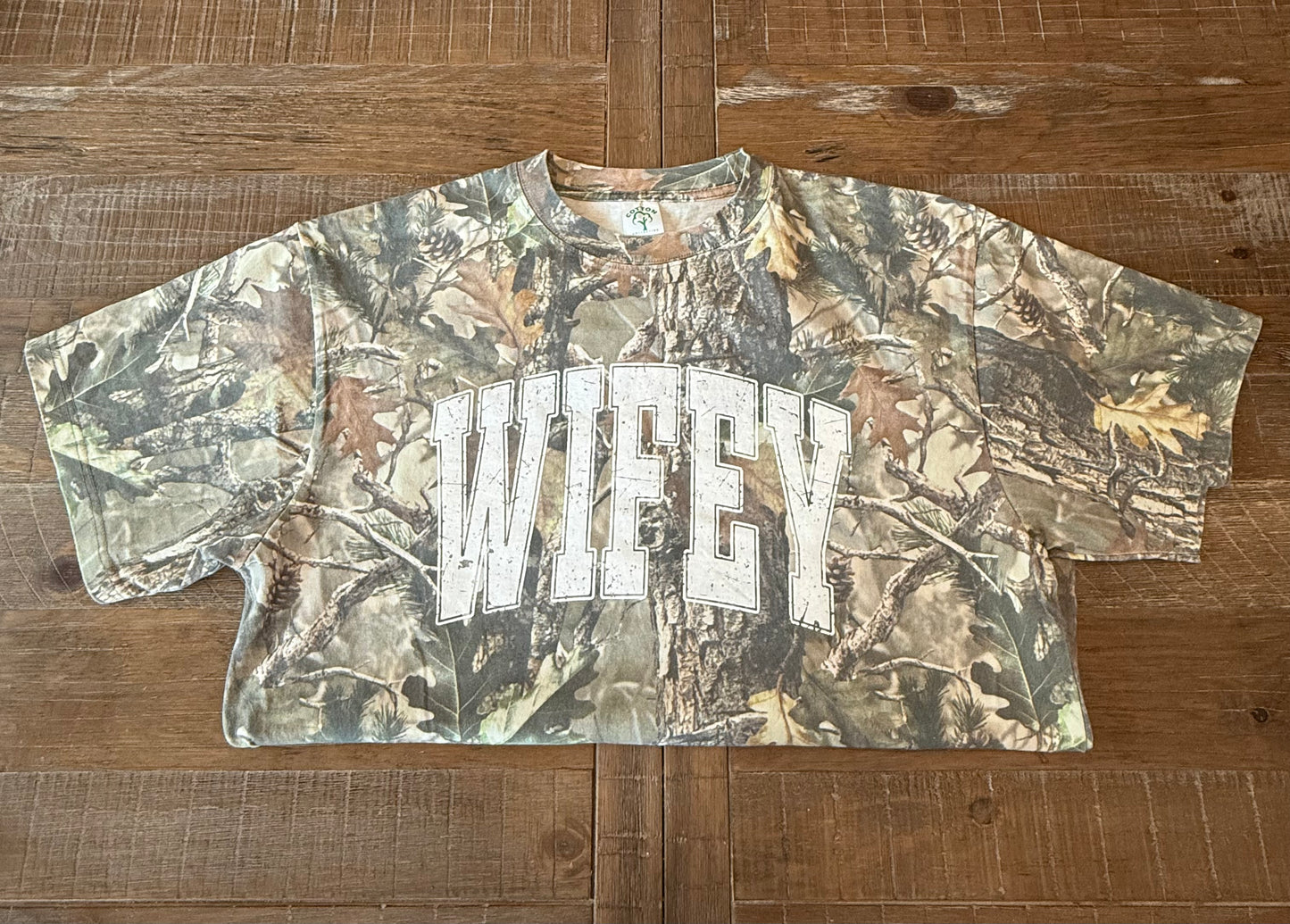 WIFEY TEE